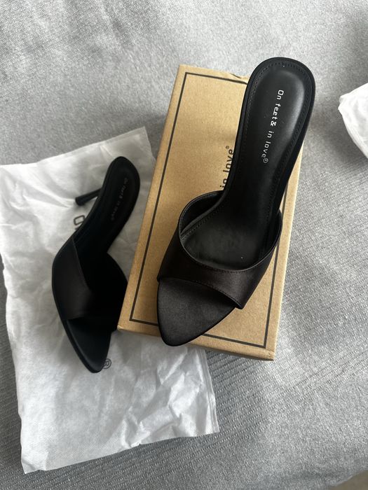 Обувки на висок ток