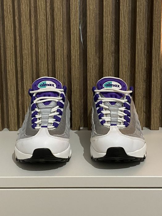 Vand Nike Air Max 95 OG “Grape” marime 37.5
