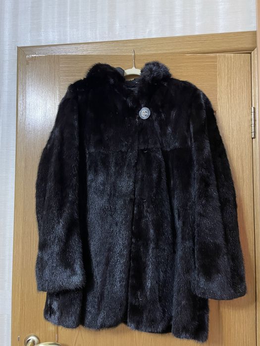 Продам норковую шубу б/у