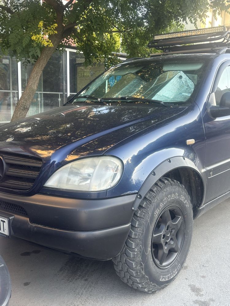 Продава Mercedes Ml230