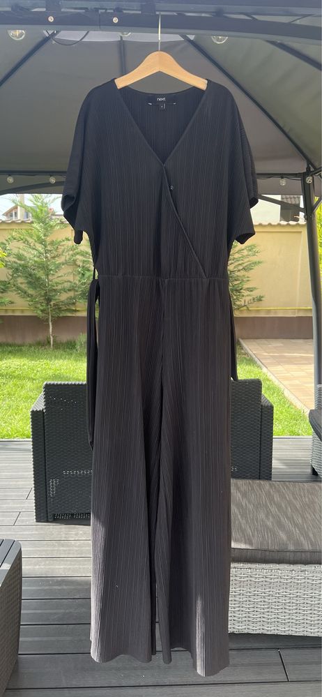 Salopetă Zara neagra de ocazie marime XS