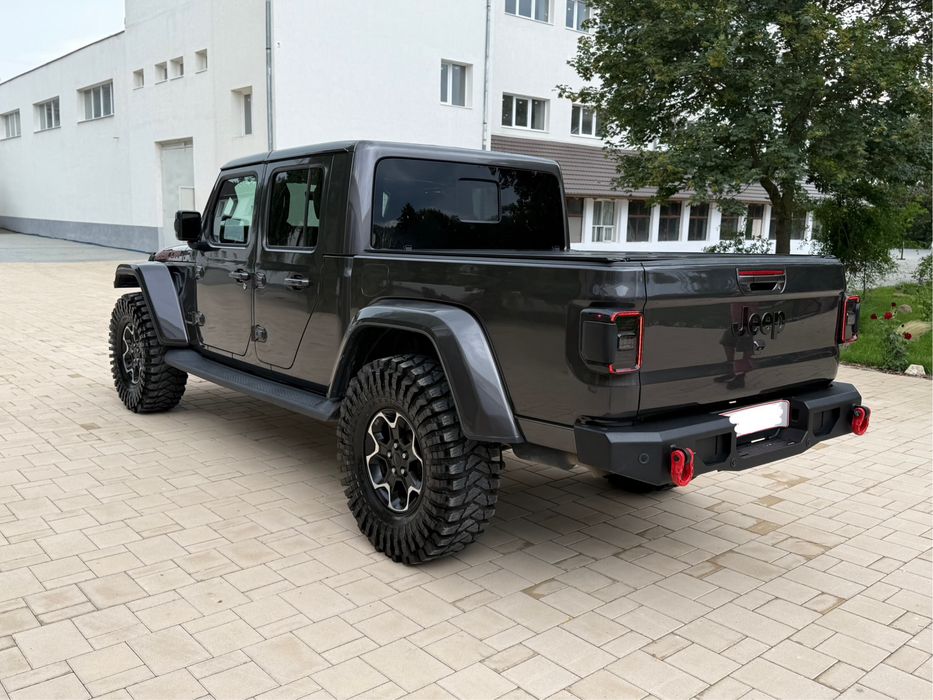 Jeep Gladiator Overland 2021