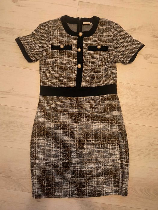 Официална  рокля