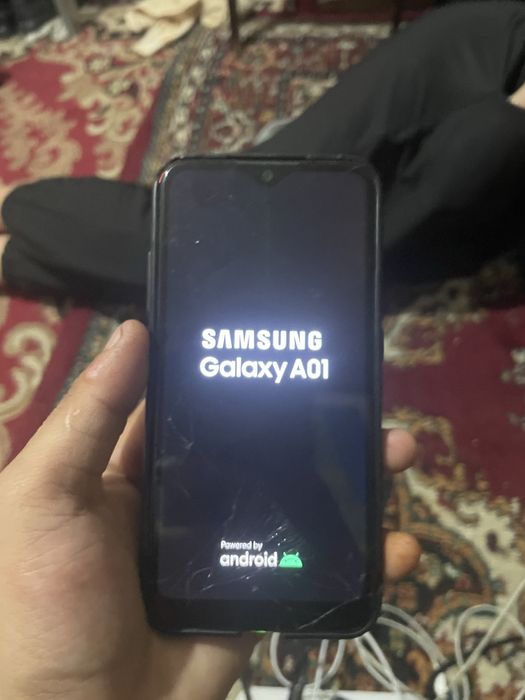 самсунг 01 . 16гб