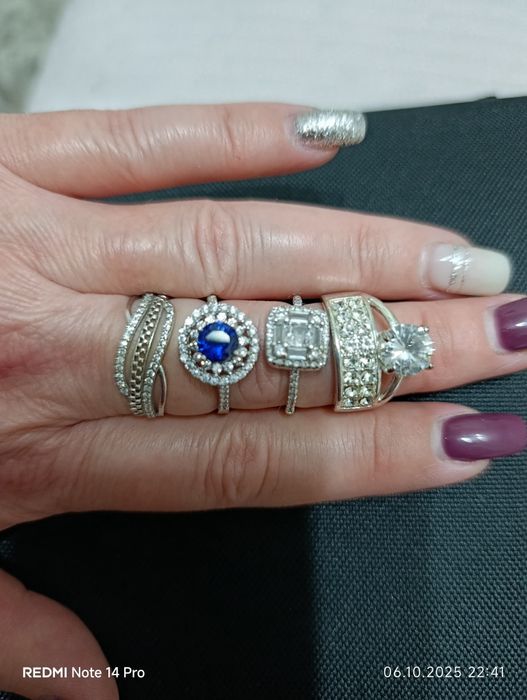 Продам серебро 925.
