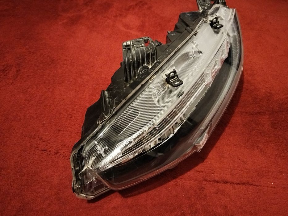Far Honda cu leduri