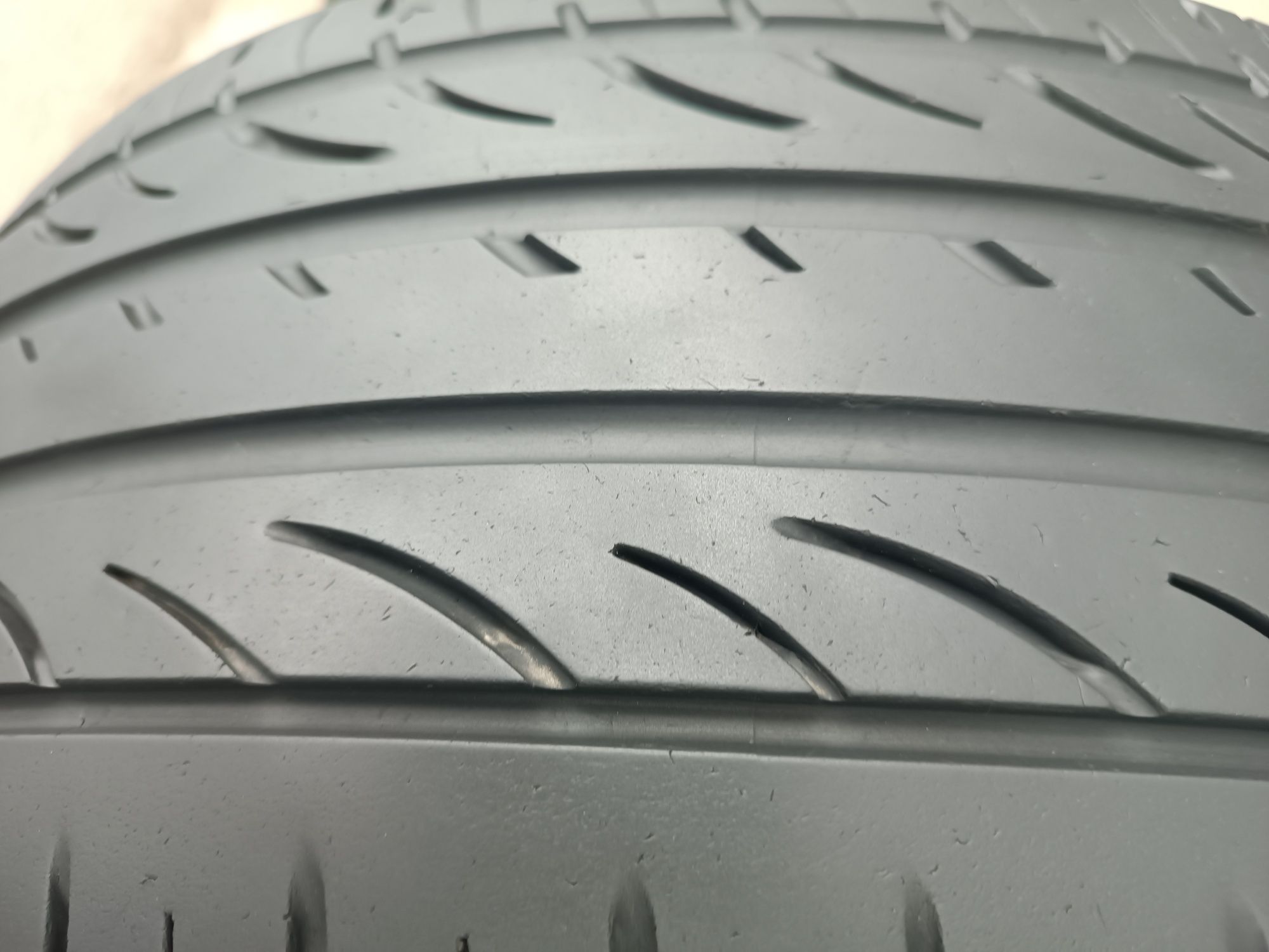 225/50/17 Pirelli