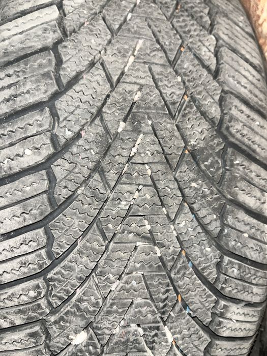 Продам зимнюю резину