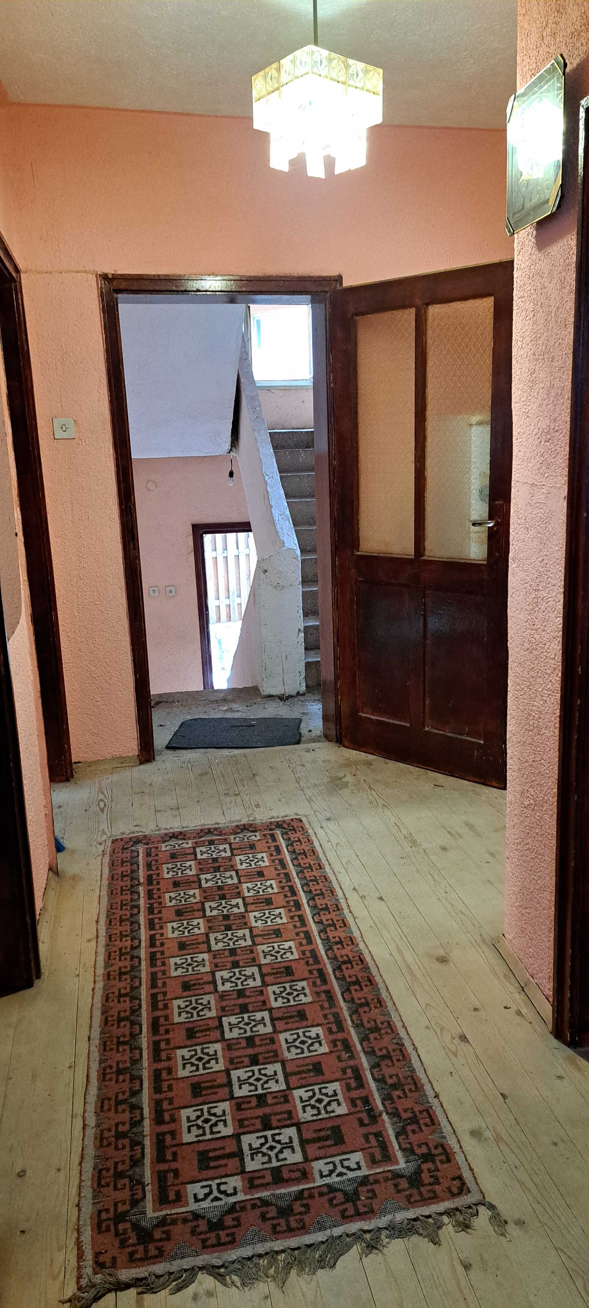 Продавам къща във Велинград