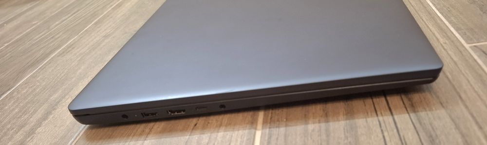 17.3" Lenovo IdeaPad 3 6 ядрен процесор  Intel 12-Gen Лаптоп