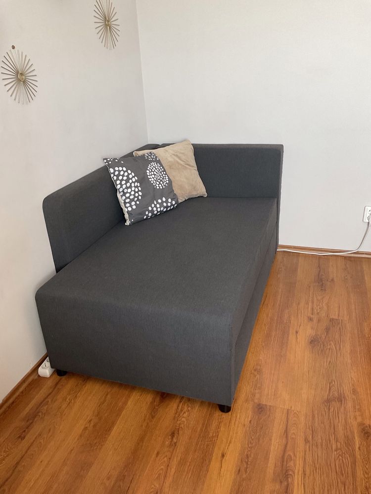 Canapea divan Ikea model extensibil Bygget cu ladă depozitare