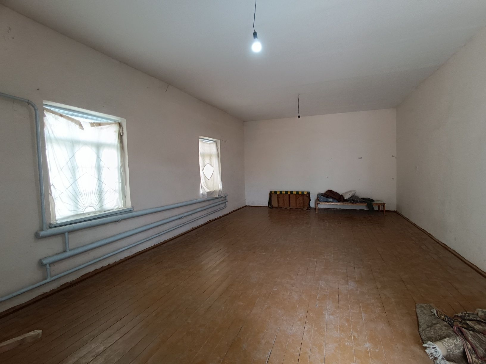 Mahallot mahalla 6 sotxlik hovli