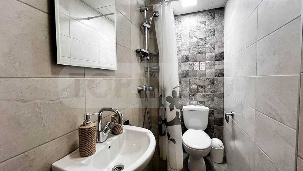 Бизнес имот в сграда паметник на културата в квартал Таляна