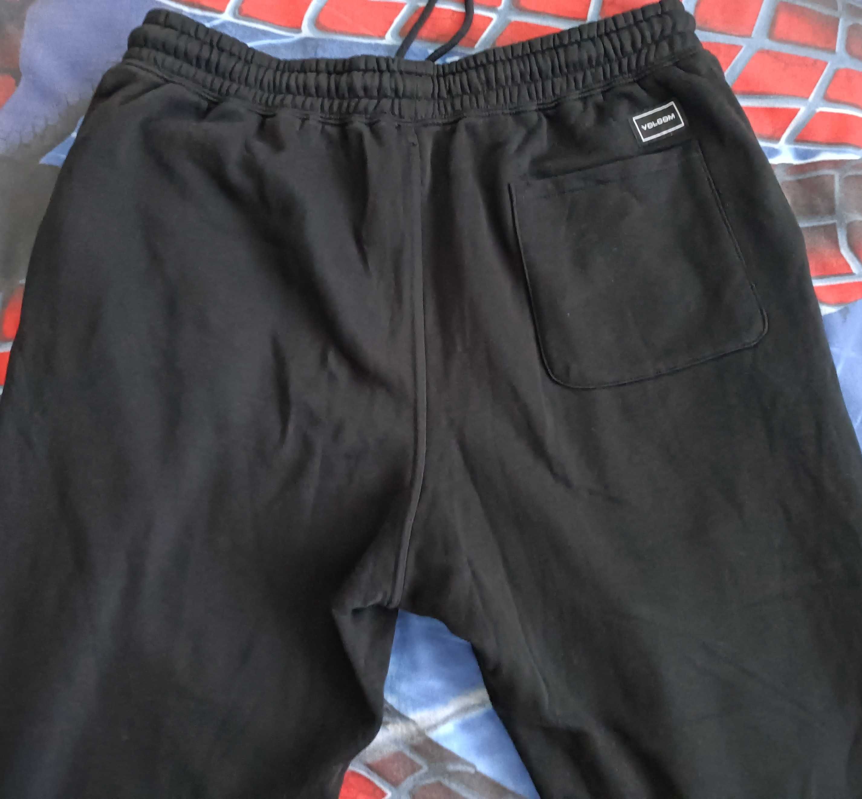 Спортно долнище Volcom