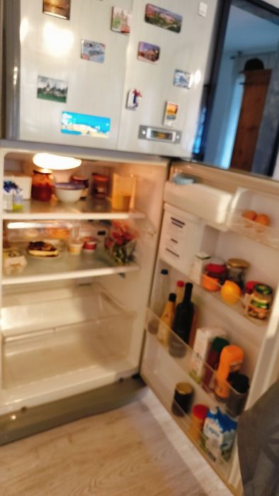 Vând frigider No frost Daewoo