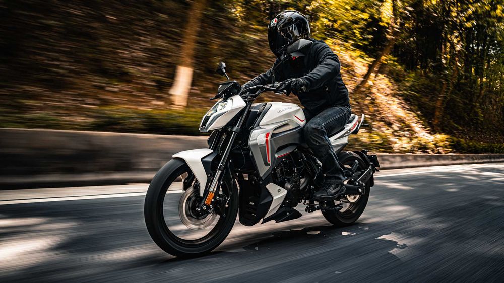 Motocicleta Morbidelli F125 (cat A1) la MYMOTO CLUJ