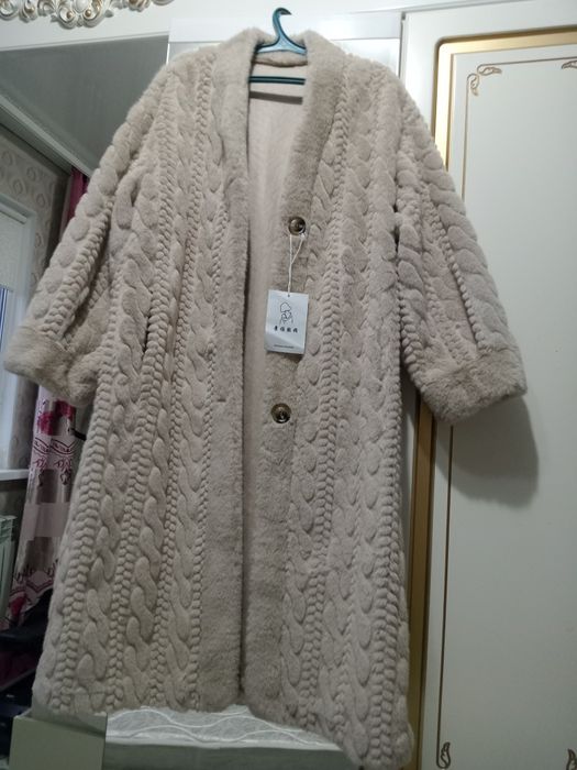 Эко шуба продам..