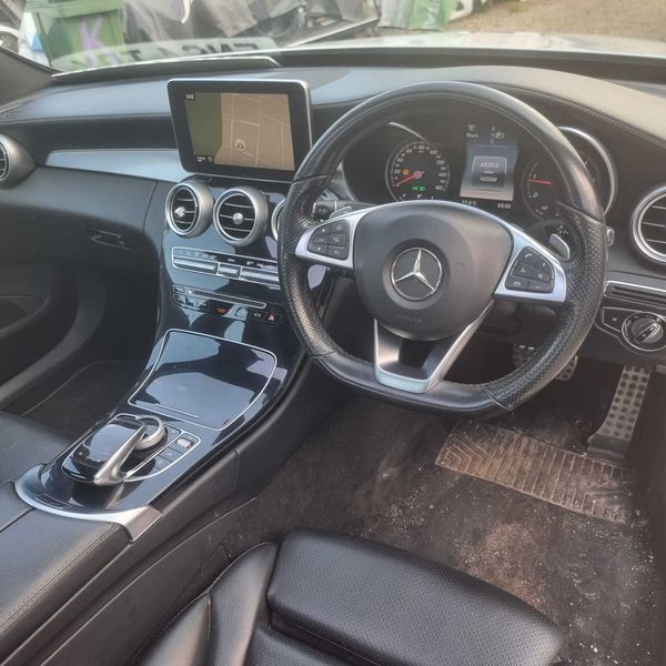 Mercedes-Benz C 250 AMG пакет W205 на части