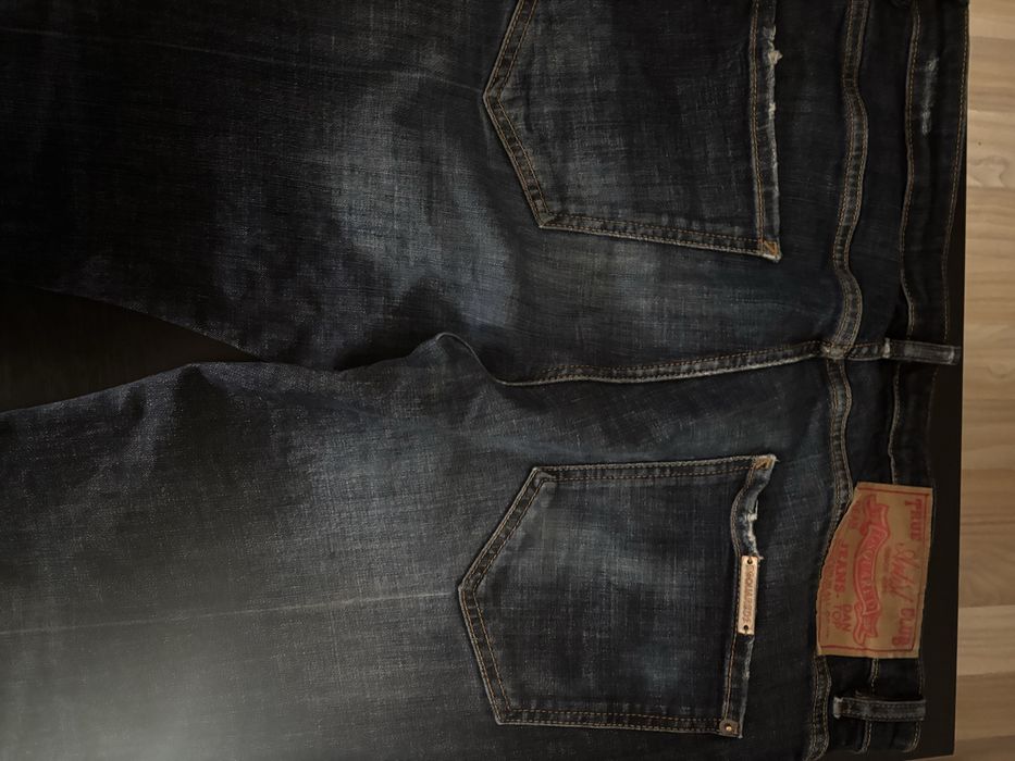 Blugi Dsquared2 , XXL , stare buna