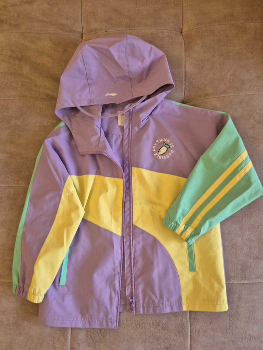Куртка на девочку Lining