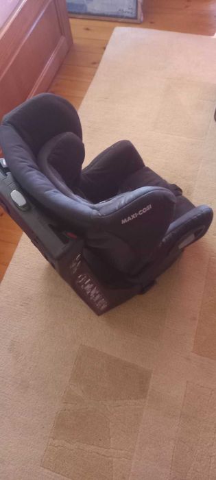 Детско столче за автомобил MAXI COSI Axiss Swiveling Toddler Car Seat