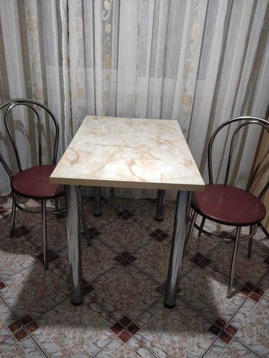 Masa cu scaune bucatarie