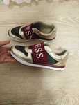 продавам дамски маратонки guess
