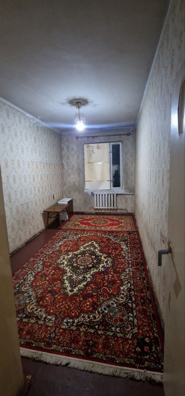 Продажа 3/4/4 на Юнусабад-8, 3 хонали сотилади