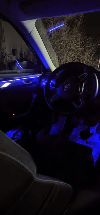 Lumini ambientale RGB/Symphony dinamice. Benzi led auto 18 in 1