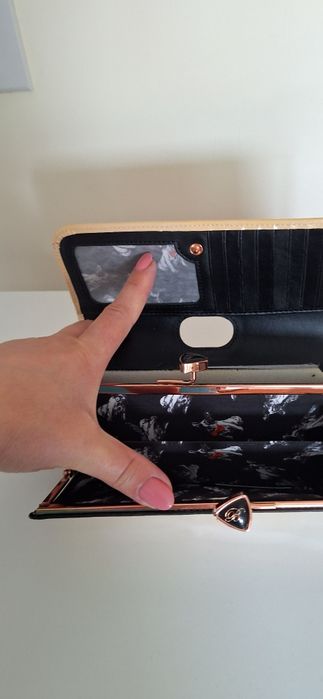 Ted Baker ново портомоне