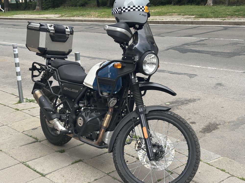 Royal Enfield Himalayan 411