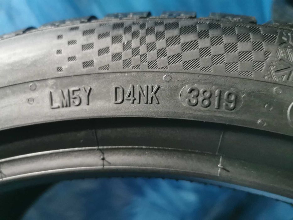 245 40 20 - 275 35 20 continental m+s 4 buc