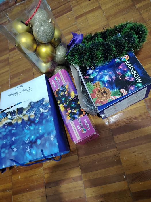 Ёлка новогодняя искусственная б/у