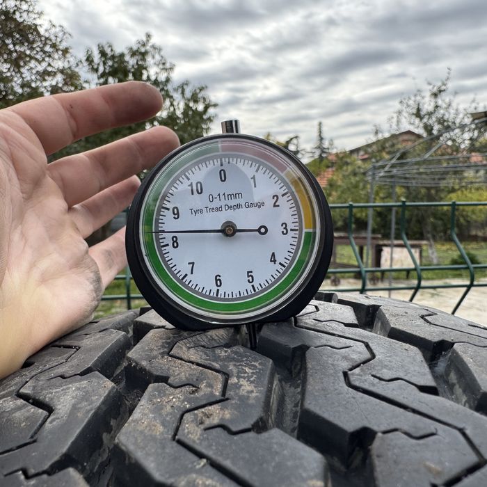 Бусови гуми за бусове и ремаркета