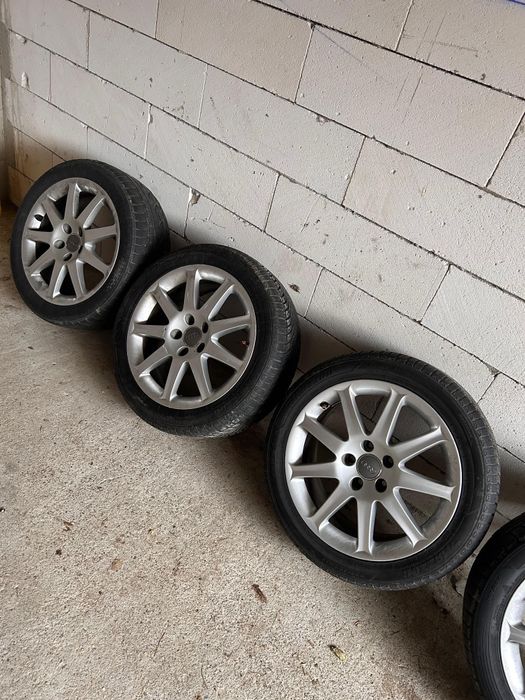 Vând jante 5x112 r17 butuc 57.1 cu cauciucuri