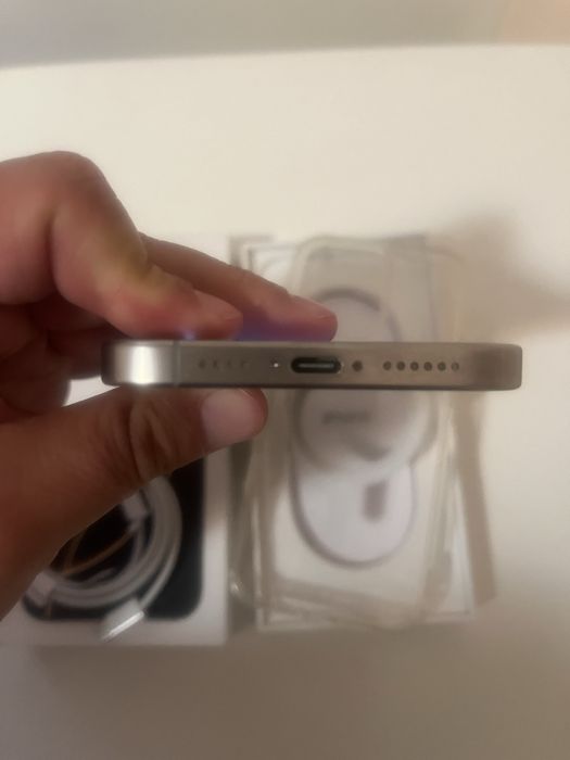 Iphone 16pro max 256GB 99% bat