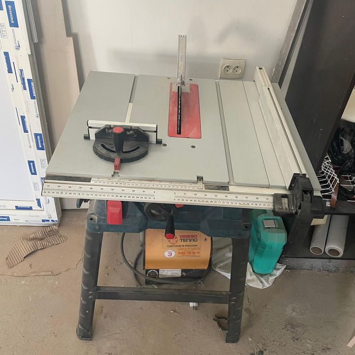 Деревообрабатывающий станок