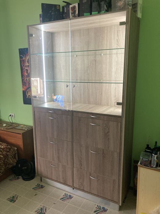 Изработка на мебели по поръчка