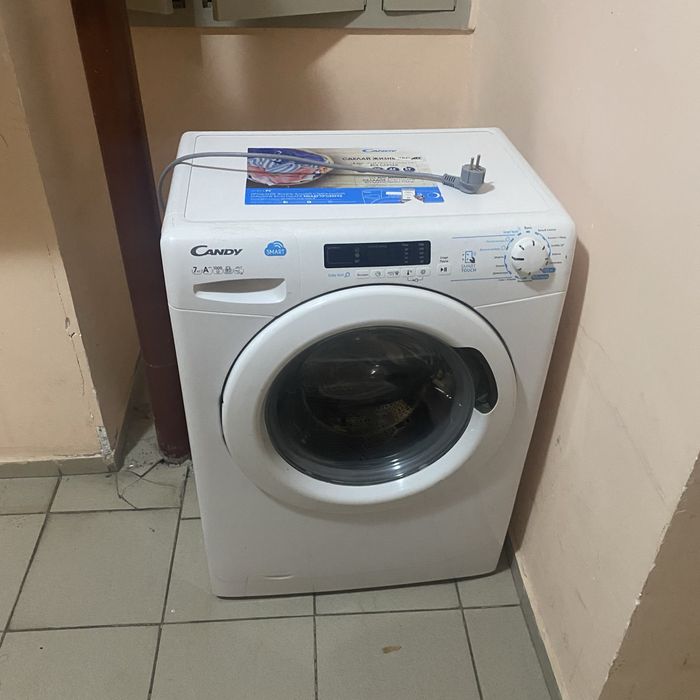 Candy машинка в хорошом сост