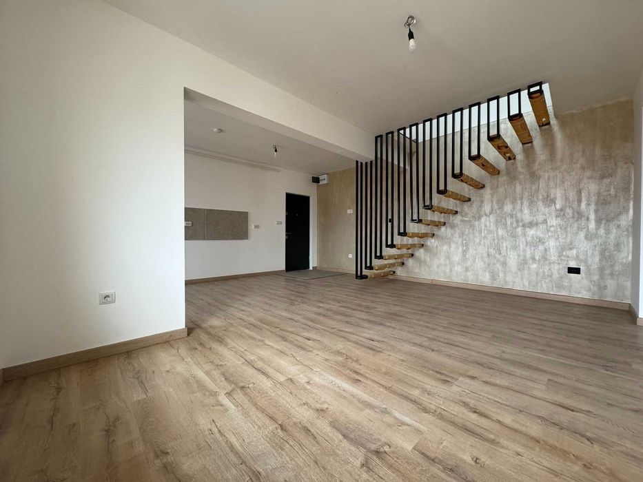 Apartament 3 camere 2 bai decomandat ultrafinisat 73 mp