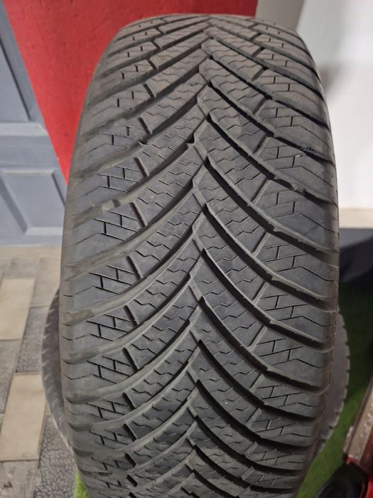 215/60/16 LARGO BALON