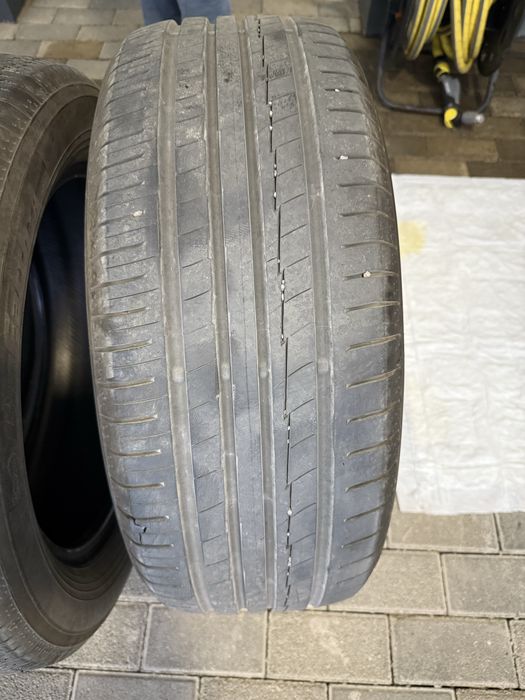 Шины б/у 235/55 R18