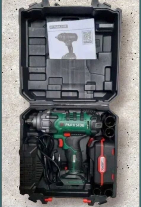 Autofiletanta/Bormasina cu acumulator 20V 4 Ah si incarcator PARKSIDE