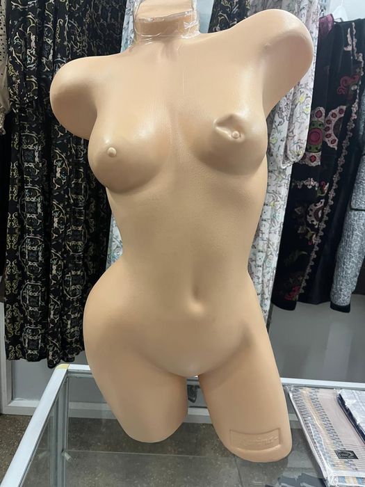 Әйел дене  манекен 9 дана 1000 тг  Манекен женщина по 1000 тенге 9 шт