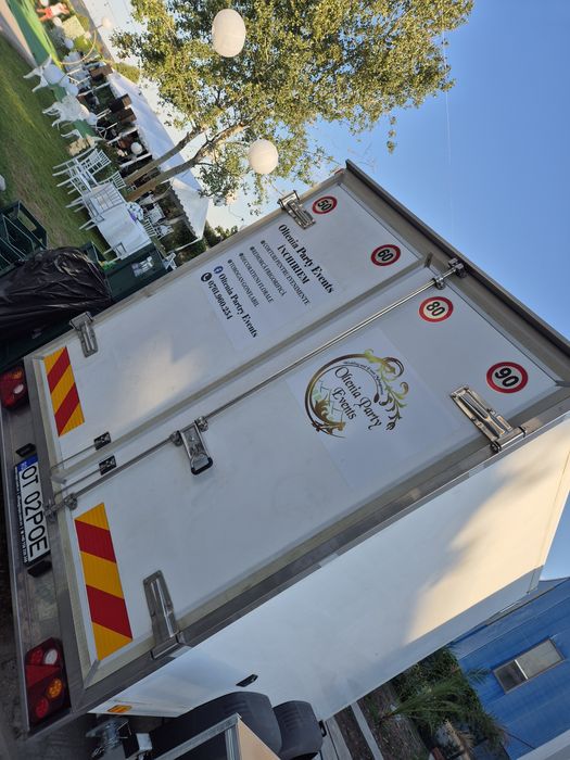 Cub frigorifica/ remorca frigorifica de inchiriat