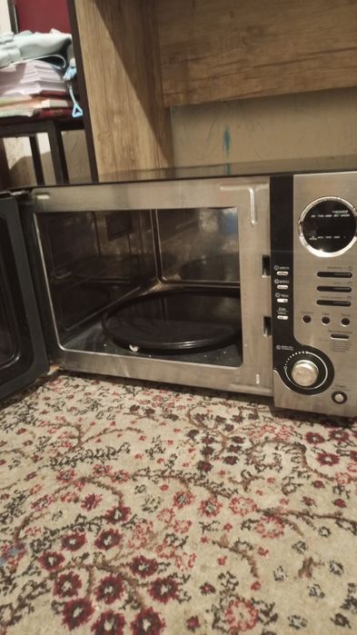 Микроволновая печь