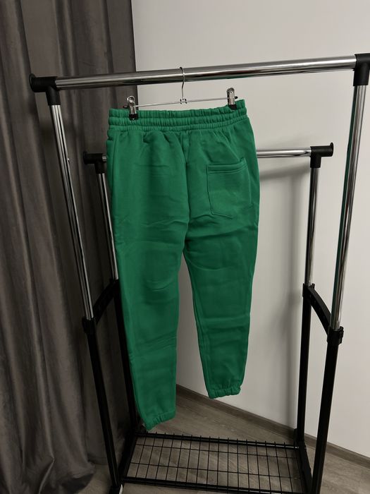 Pantaloni PRADA super calitate