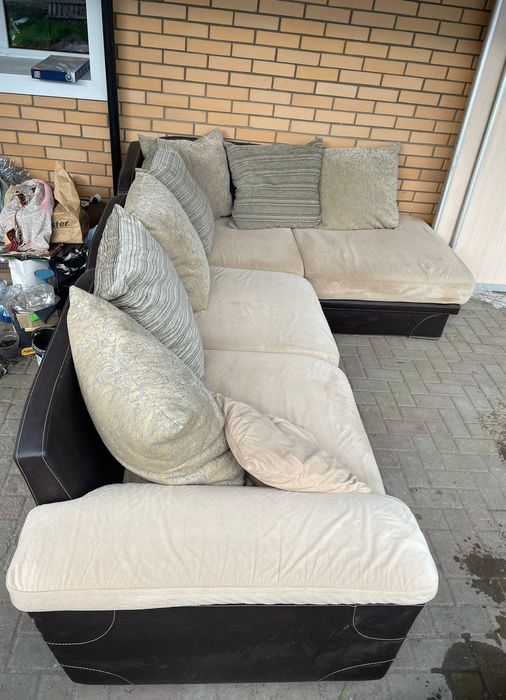 Продам диван в отличном состоянии