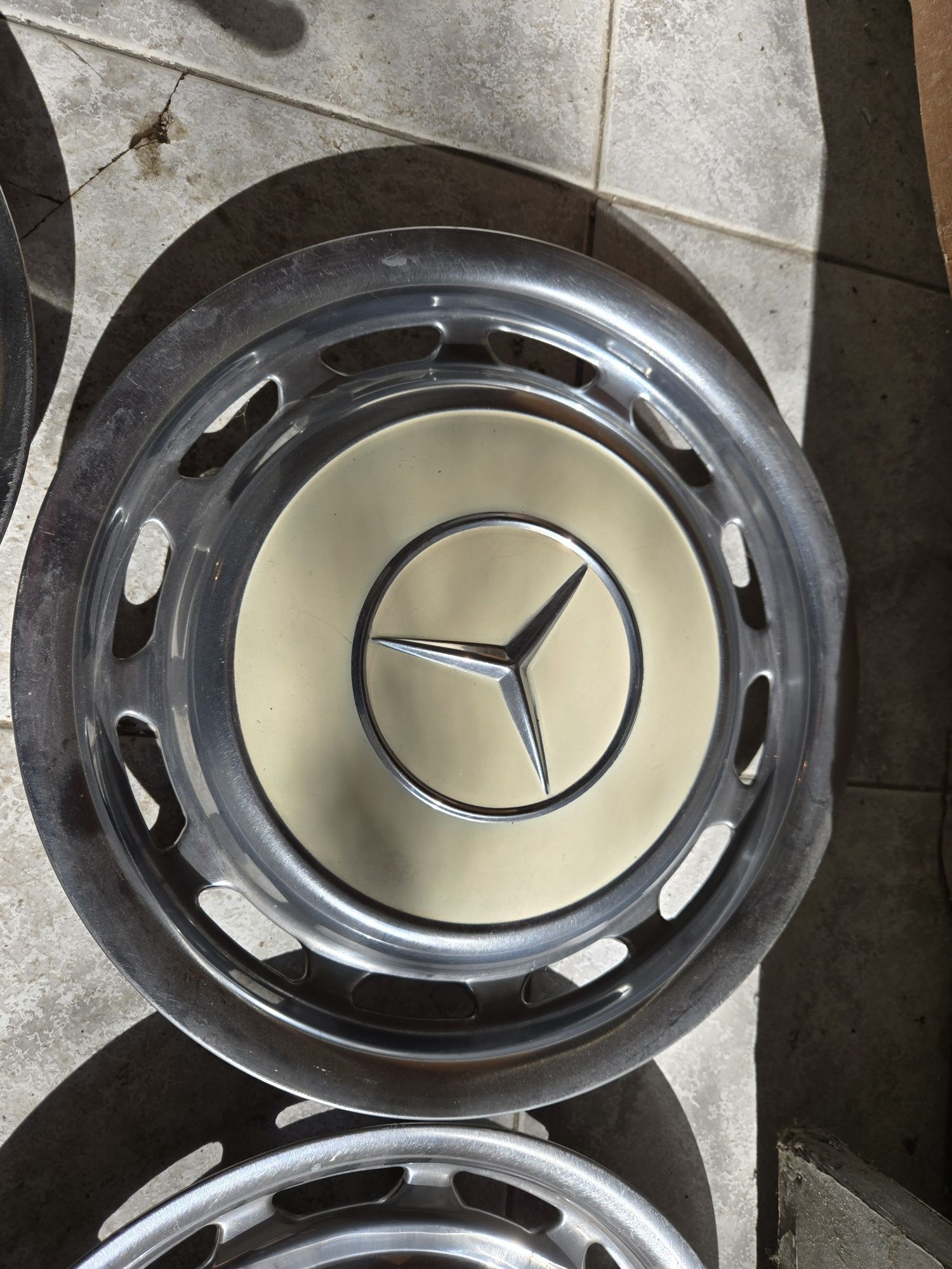 Тасове Mercedes 14 цола.