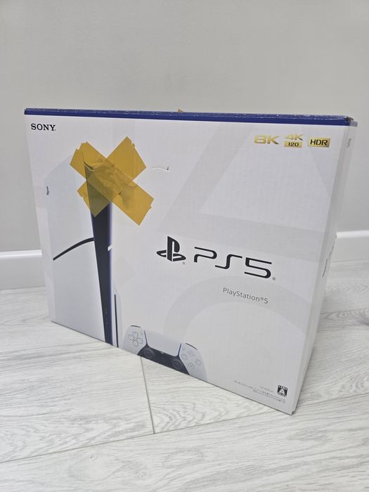 Продается PS5 с полным комплектом